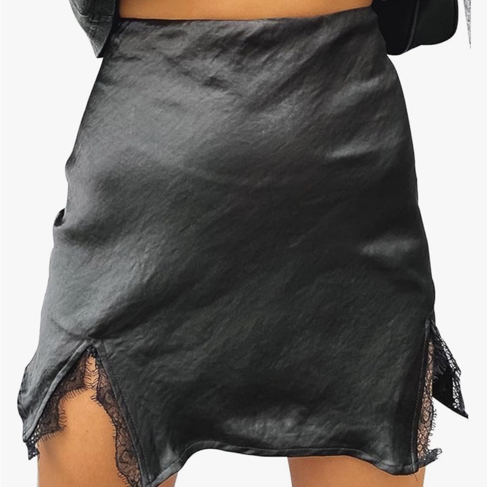 Women's Satin Lace Trim Split Slit Hem Zipper High Wasit Mini Short Skirt